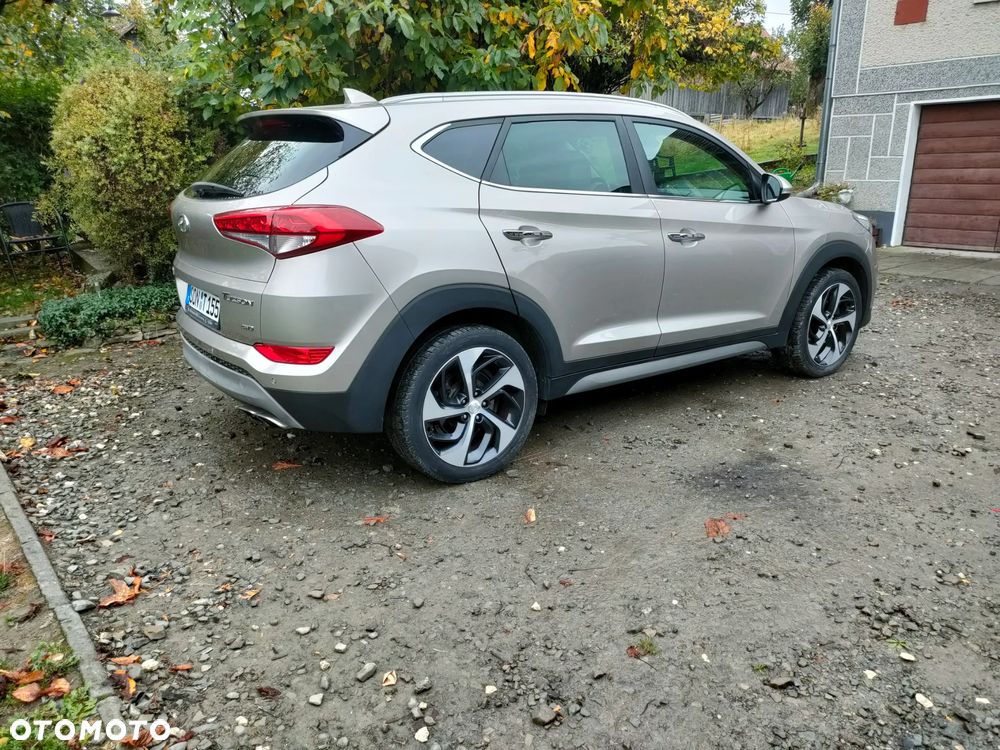Hyundai Tucson - 6