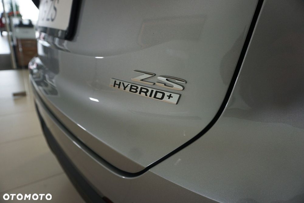 MG ZS Hybrid+ - 23