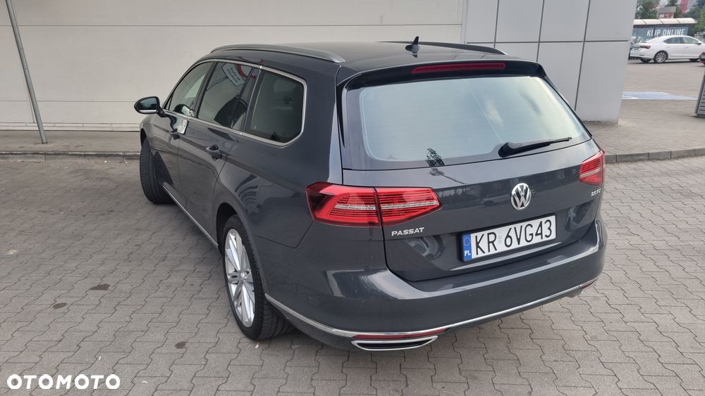 Volkswagen Passat 2.0 TDI BMT Highline DSG - 12