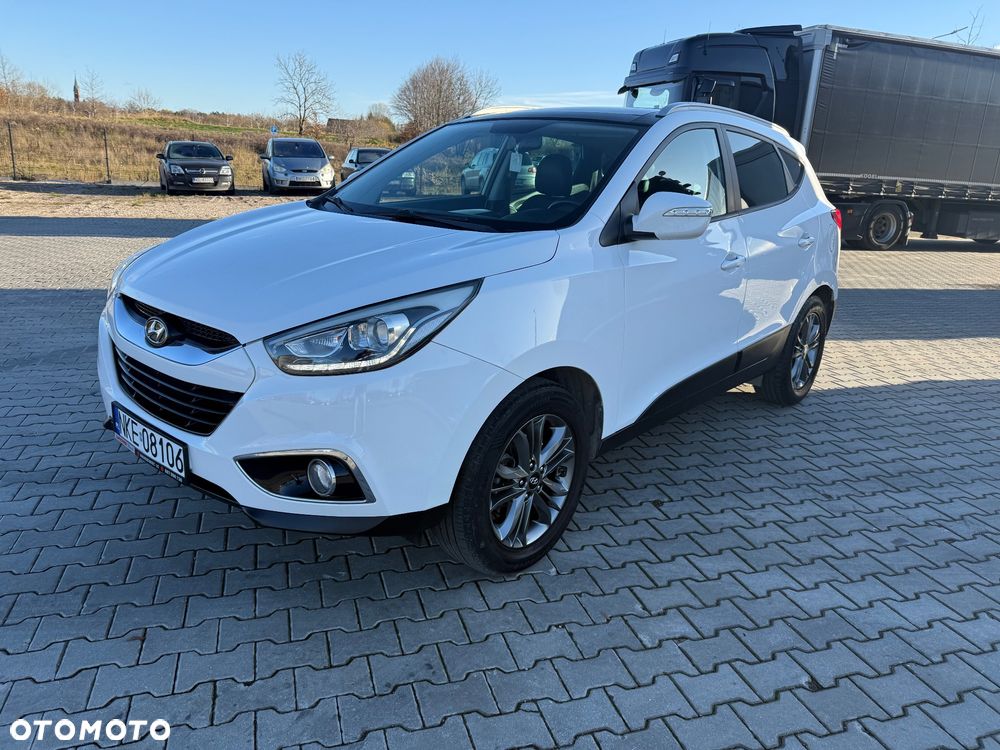 Hyundai ix35 1.7 CRDi 2WD Fifa World Cup Edition - 1