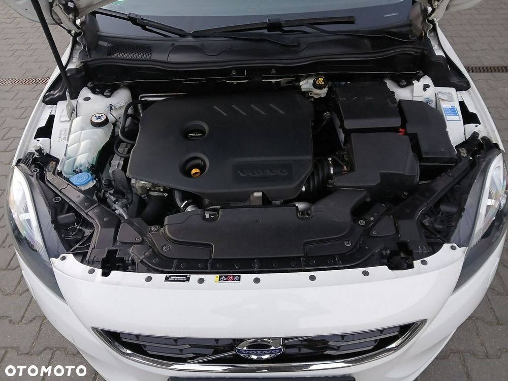 Volvo V40 - 26