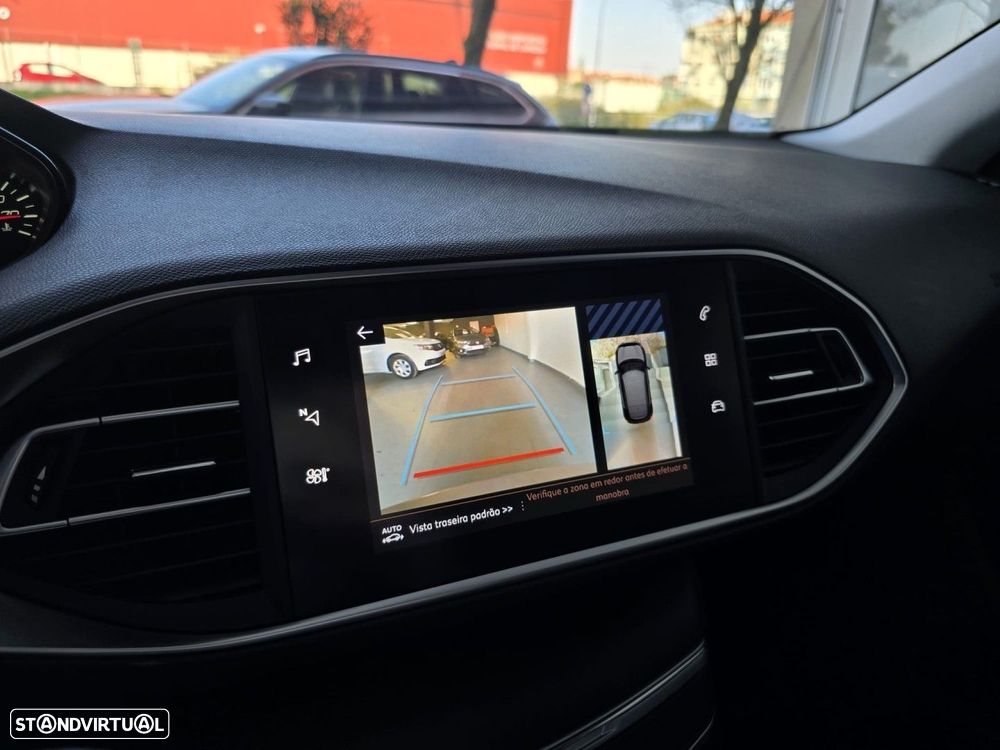 Peugeot 308 1.5 BlueHDi Style J17 - 14