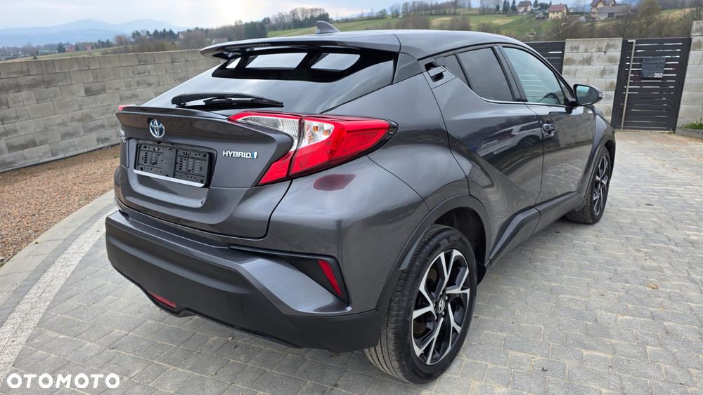 Toyota C-HR - 4