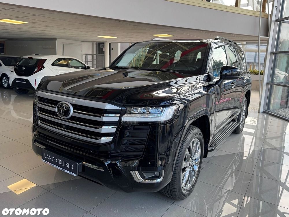 Toyota Land Cruiser - 2