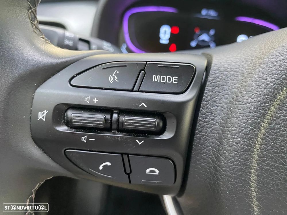 Kia Stonic 1.2 MPi Dynamic - 14