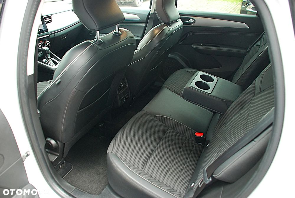 Renault Arkana 1.3 TCe mHEV Intens EDC - 23