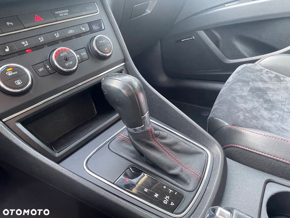 Seat Leon 2.0 TDI FR S&S EU6 - 21