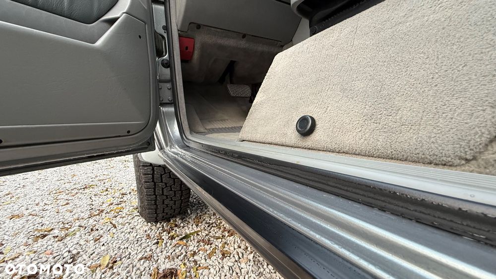 Mercedes-Benz Klasa G 320 Automatik - 31