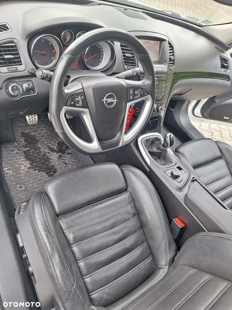 Opel Insignia 2.0 CDTI Cosmo - 11