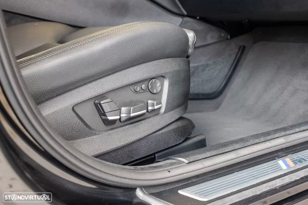 BMW 520 Gran Turismo d - 19