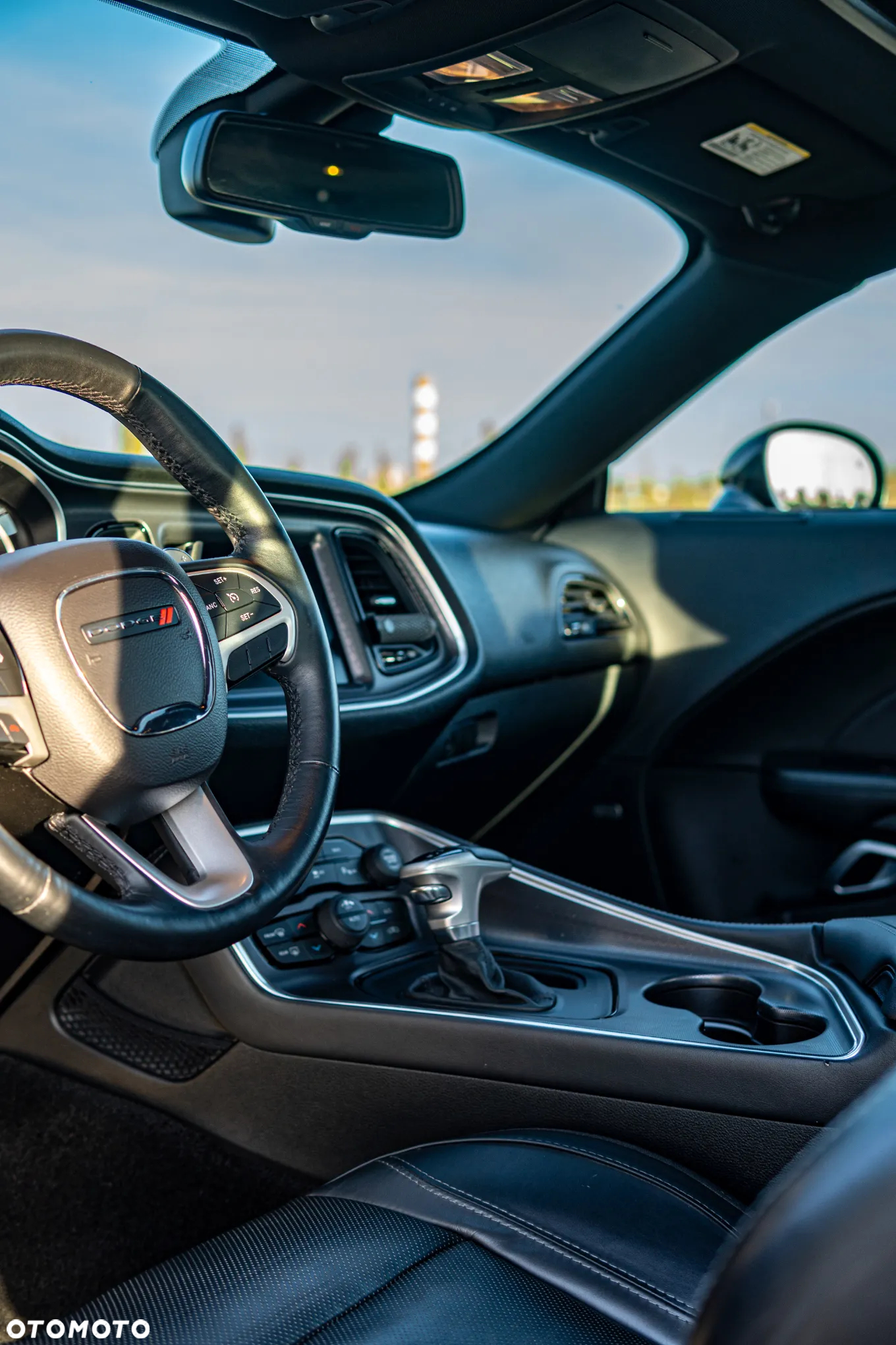 Dodge Challenger Automatik SXT Plus - 16