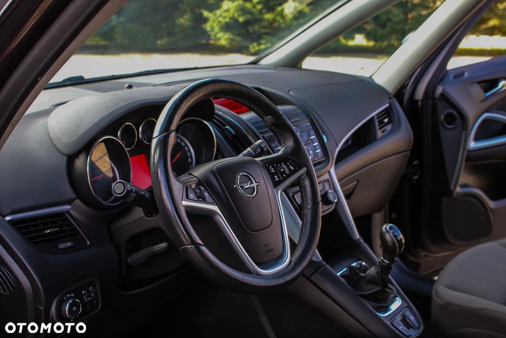 Opel Zafira Tourer 1.4 Turbo Active - 33