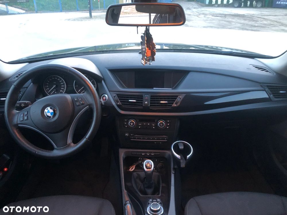 BMW X1 xDrive20i - 6