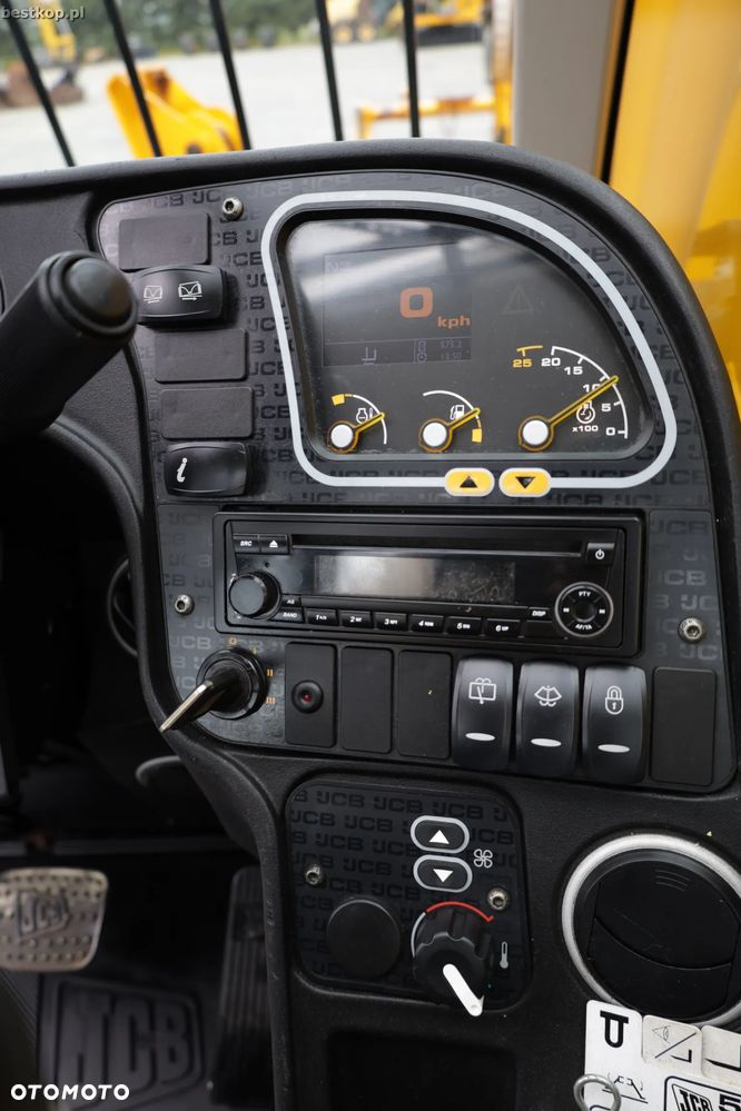 JCB 540-180 - 32