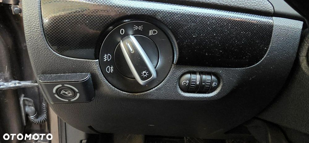 Volkswagen Jetta - 18