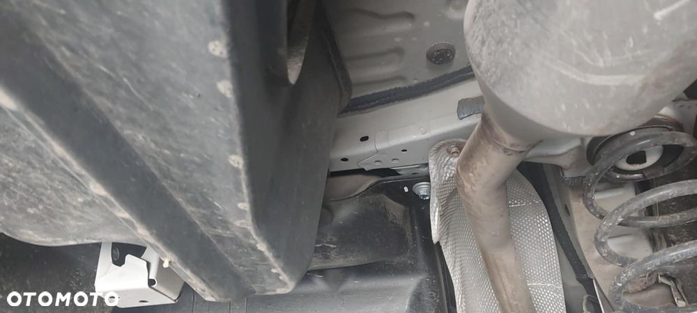 Toyota Corolla 1.6 VVT-i Premium - 21