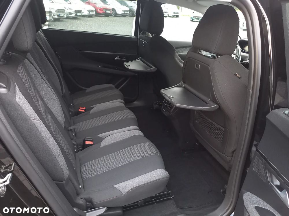 Peugeot 5008 BlueHDI 130 EAT8 Active Business-Paket - 22