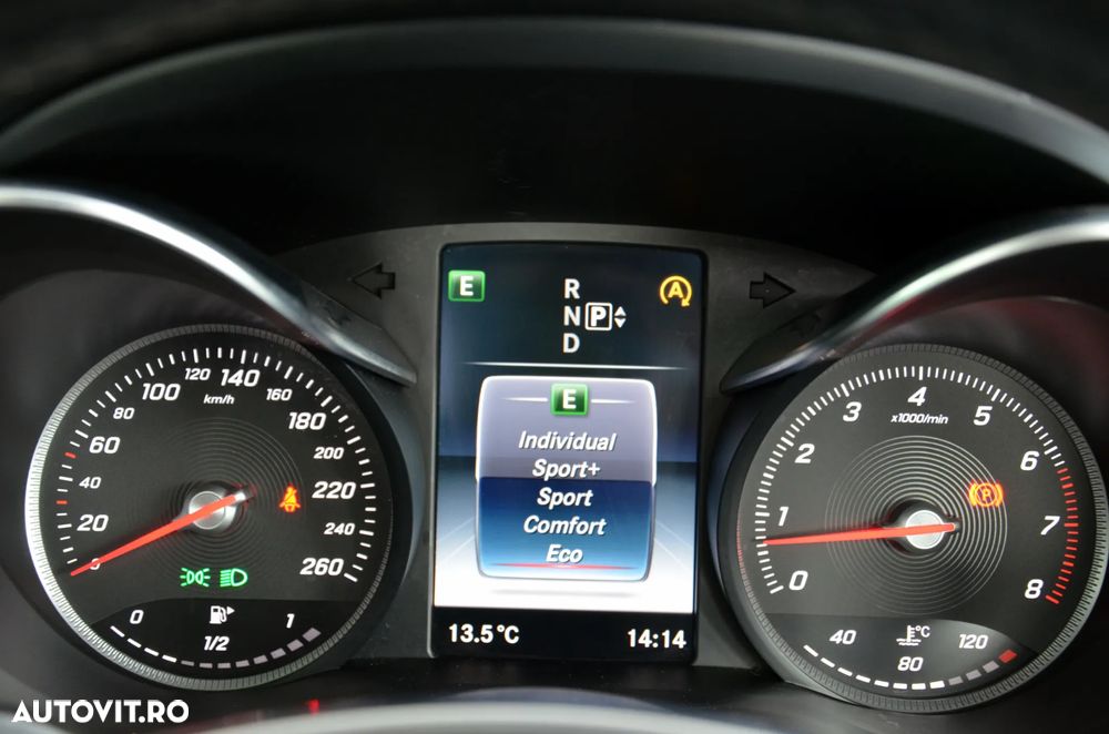 Mercedes-Benz C 180 7G-TRONIC AMG Line - 25