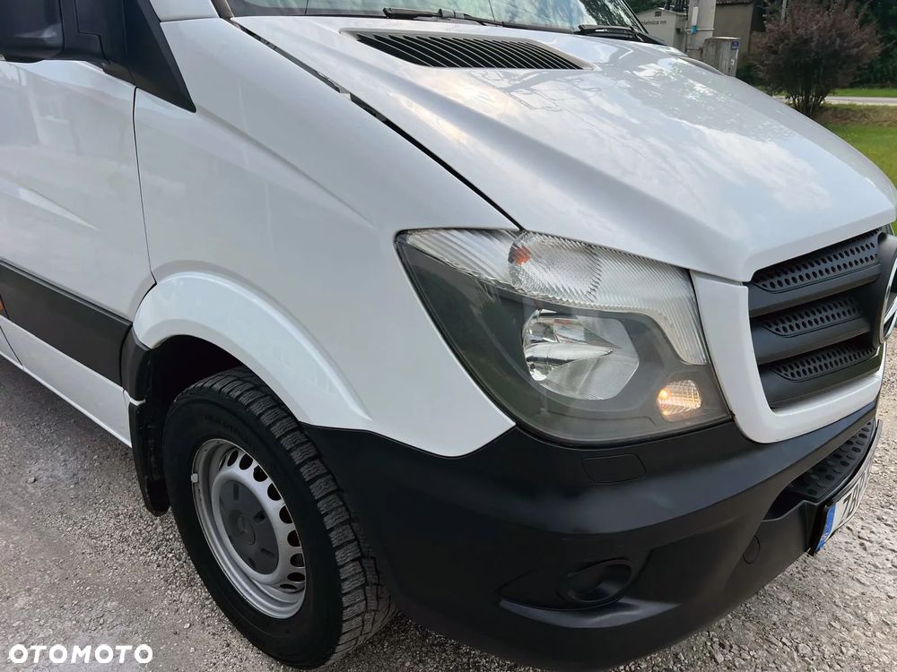 Mercedes-Benz Sprinter W906 - 15