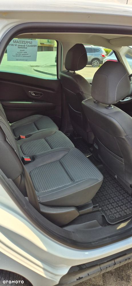 Renault Scenic - 16