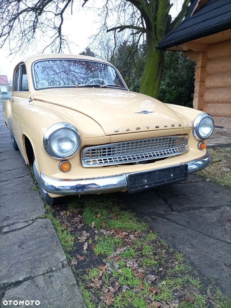 Wartburg 311 - 10