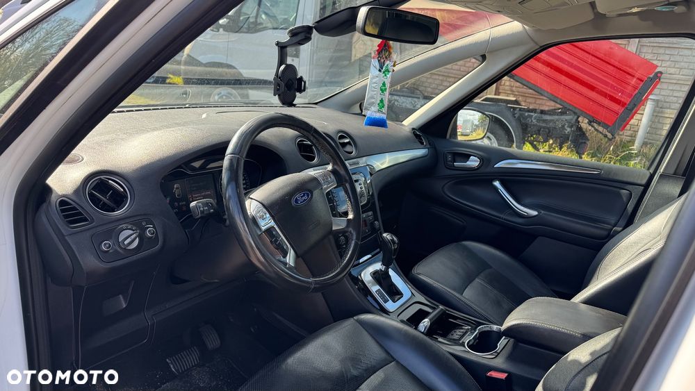 Ford S-Max - 7