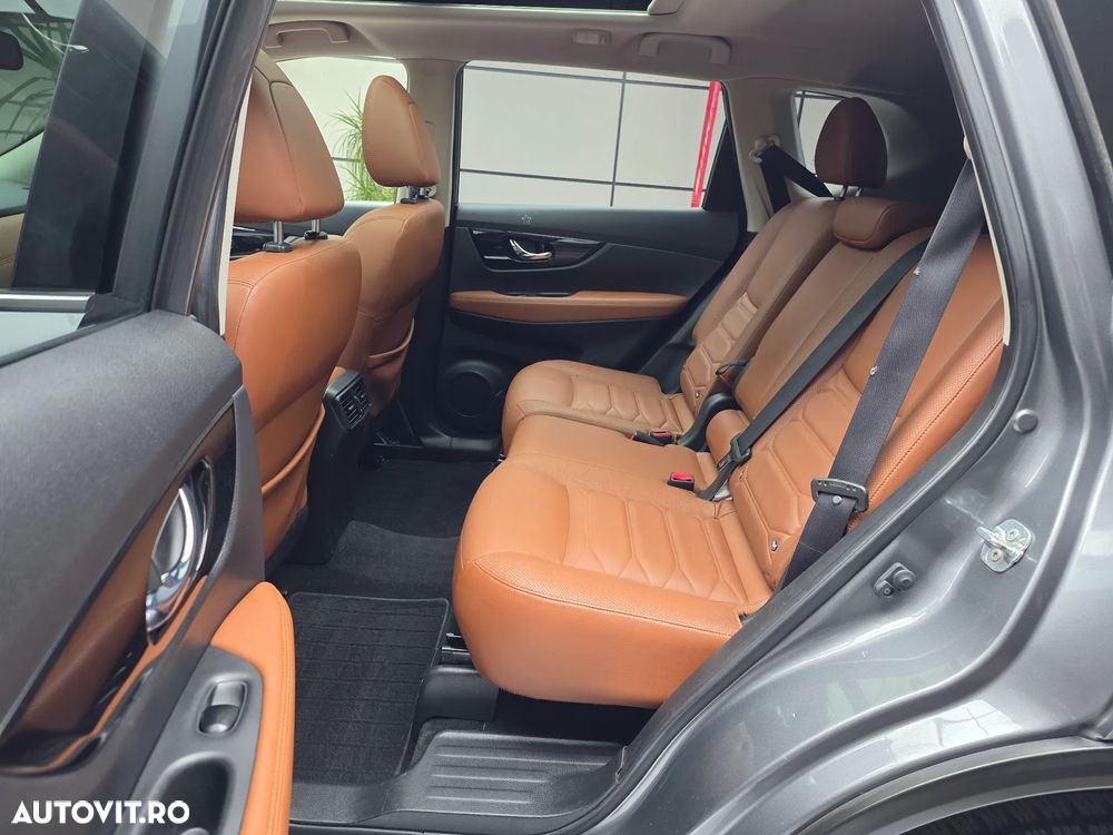 Nissan X-Trail 1.6 dCi Xtronic Tekna - 17