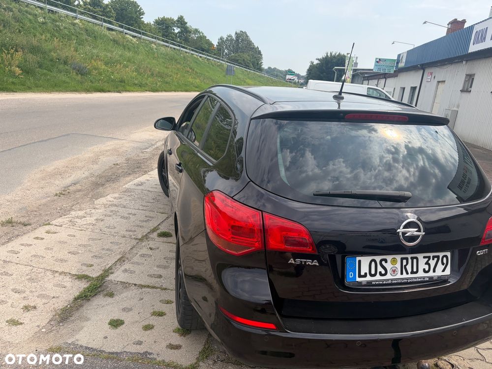 Opel Astra 1.7 CDTI - 16