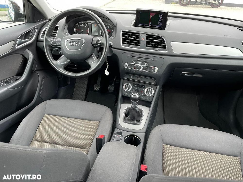 Audi Q3 2.0 TDI - 9