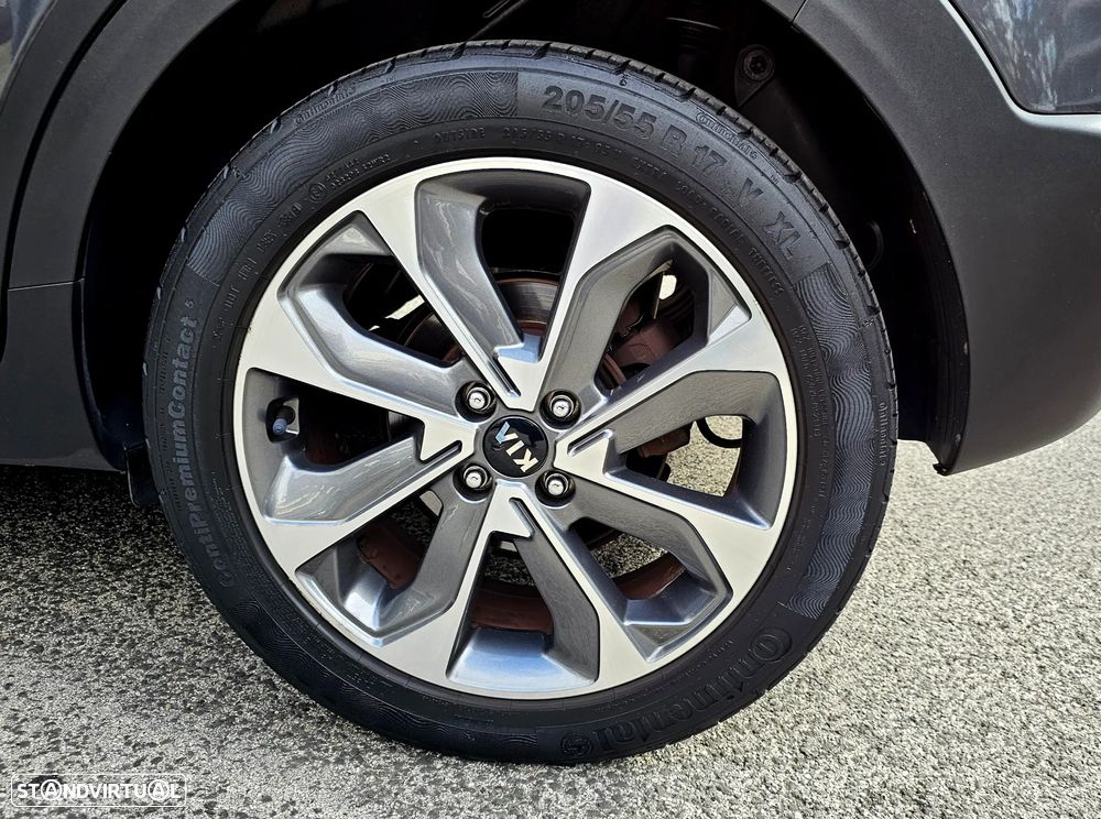 Kia Stonic - 10