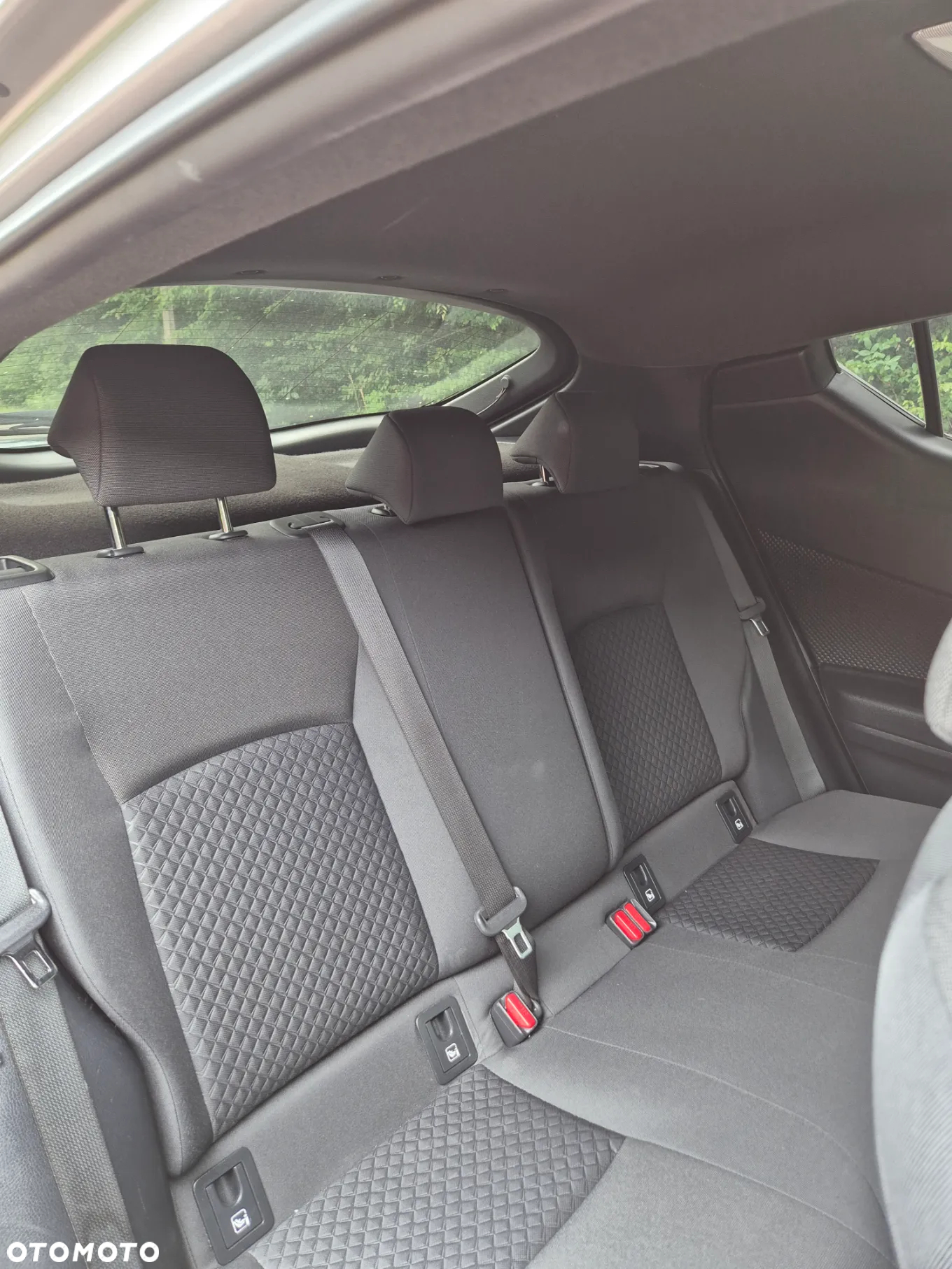 Toyota C-HR 1.8 Hybrid Executive - 8