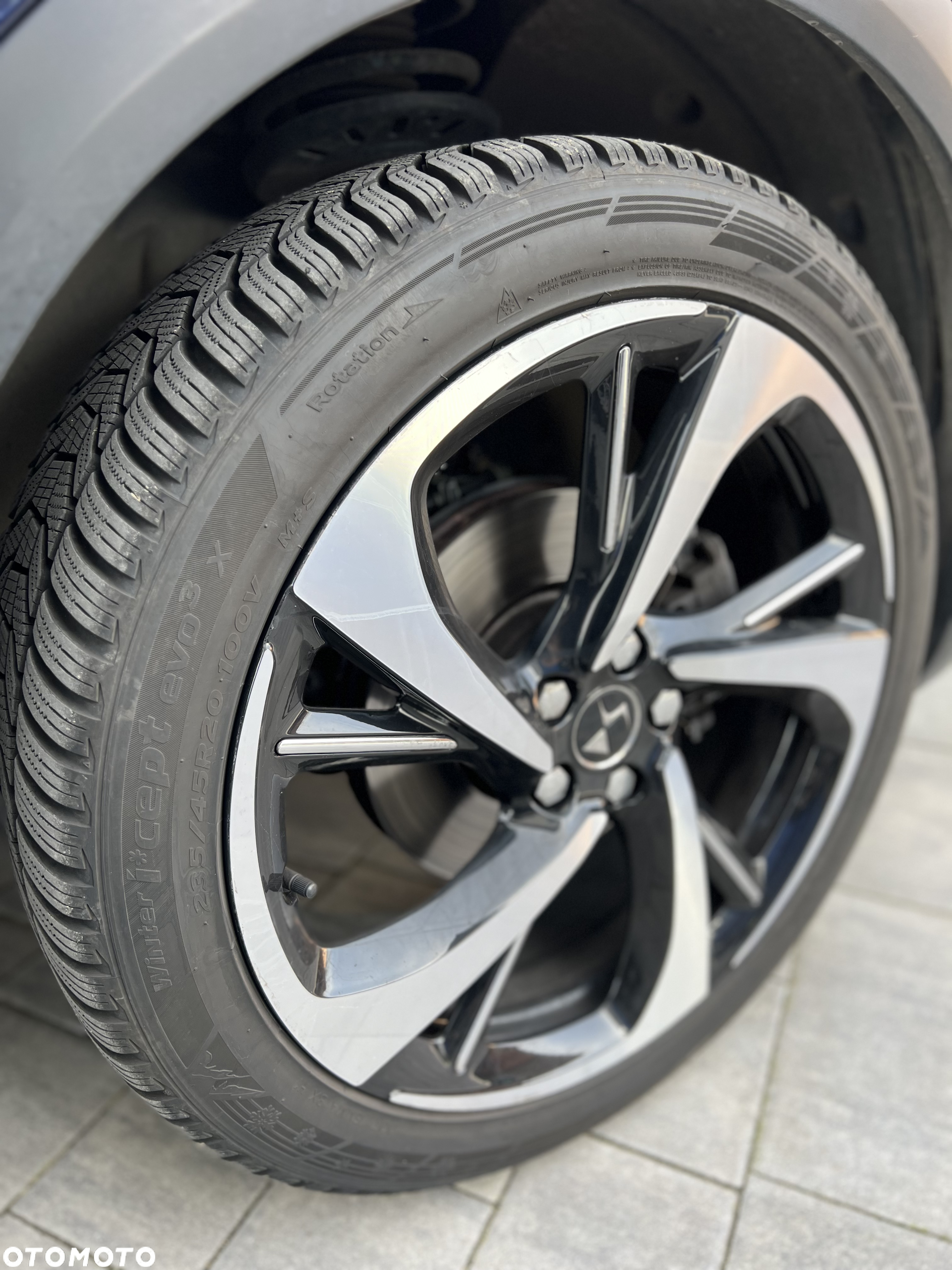 DS Automobiles DS 7 Crossback - 17