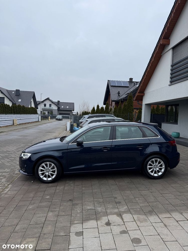Audi A3 Sportback 2.0 TDI S tronic - 2