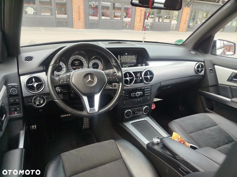 Mercedes-Benz GLK 220 CDI DPF 4Matic BlueEFFICIENCY 7G-TRONIC SPORT EDITION - 14