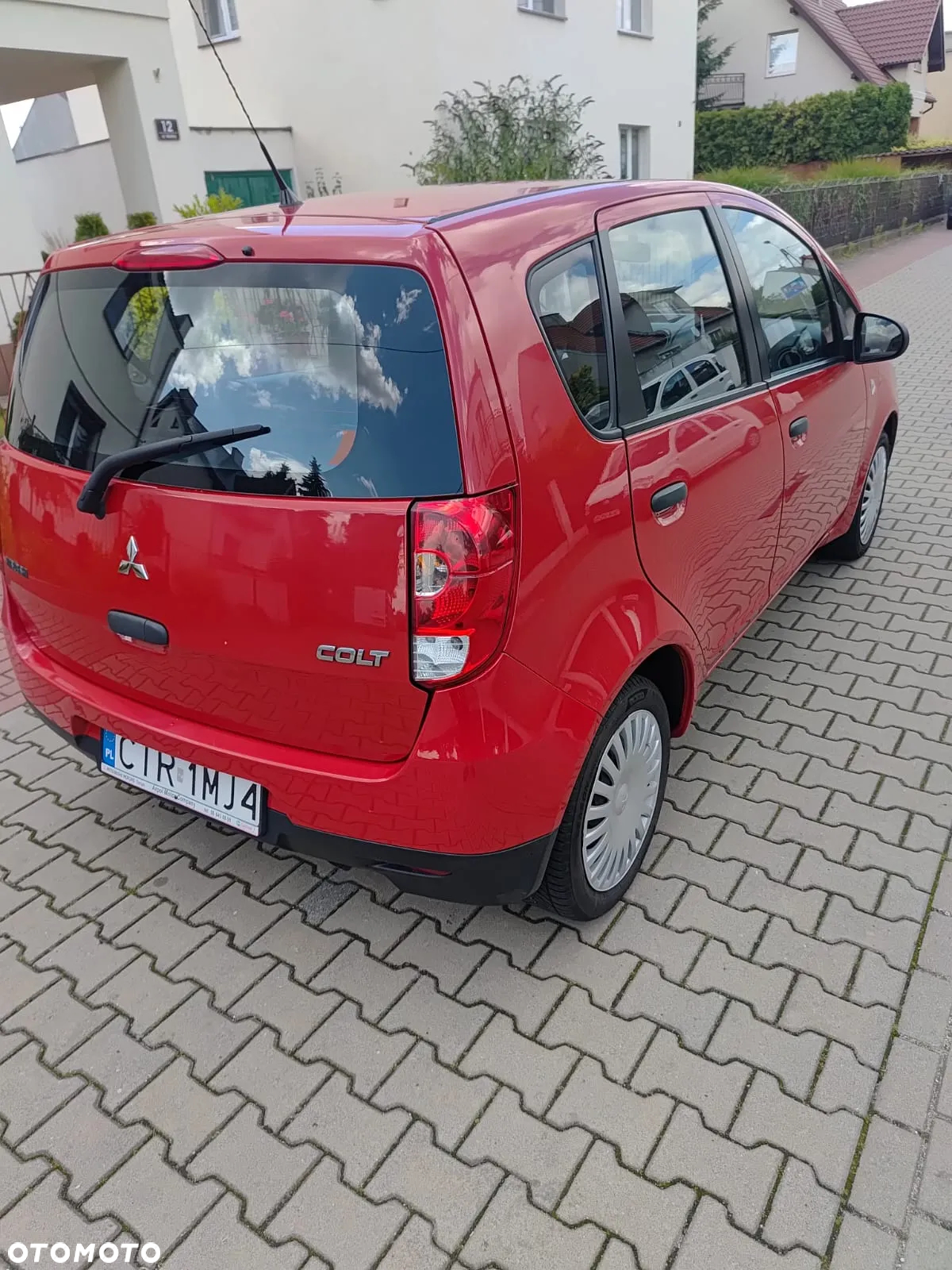 Mitsubishi Colt - 2