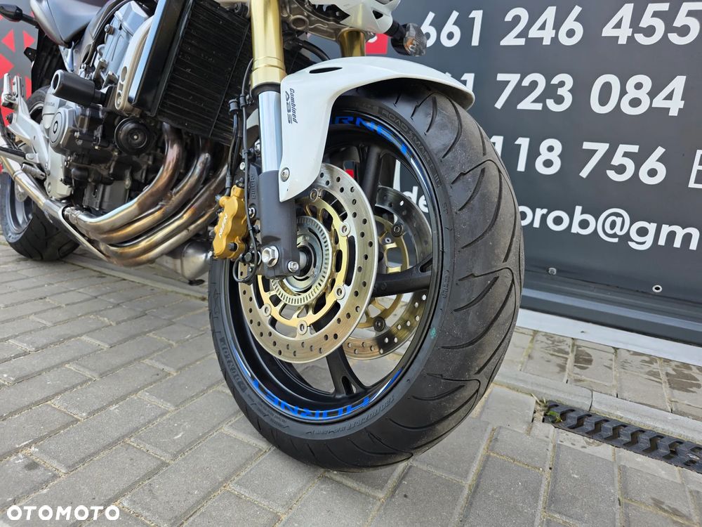 Honda Hornet - 25