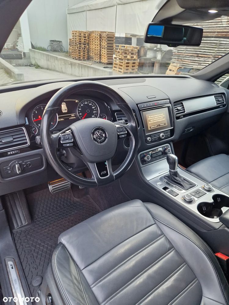 Volkswagen Touareg 3.0 V6 TDI BMT Perfectline R-Style - 13