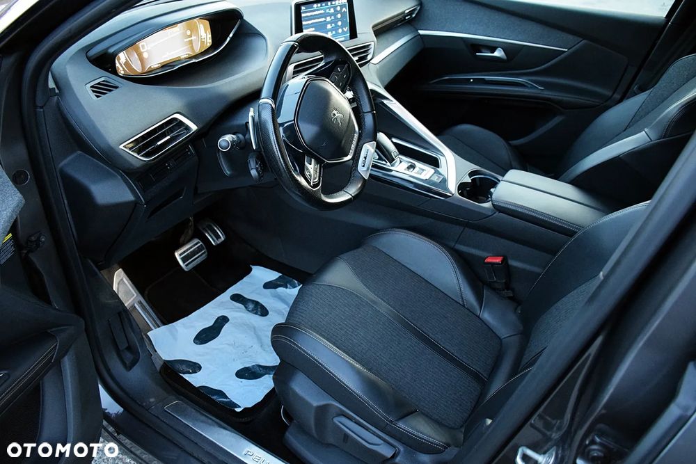 Peugeot 5008 1.6 PureTech GT Line S&S EAT8 - 8