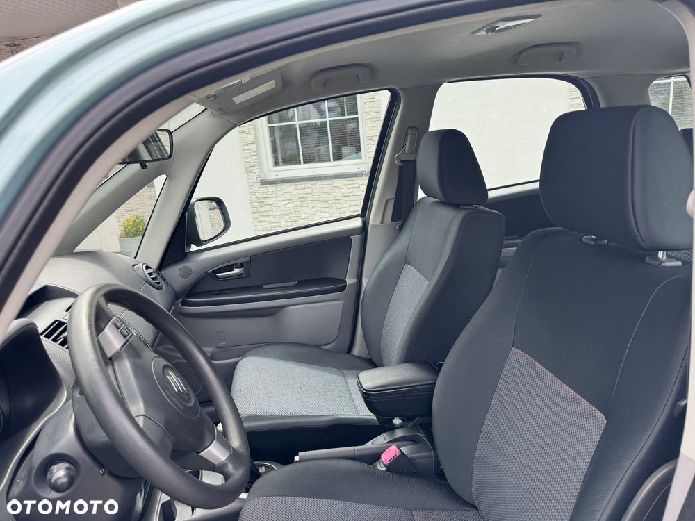 Suzuki SX4 1.6 GLX / Comfort - 12