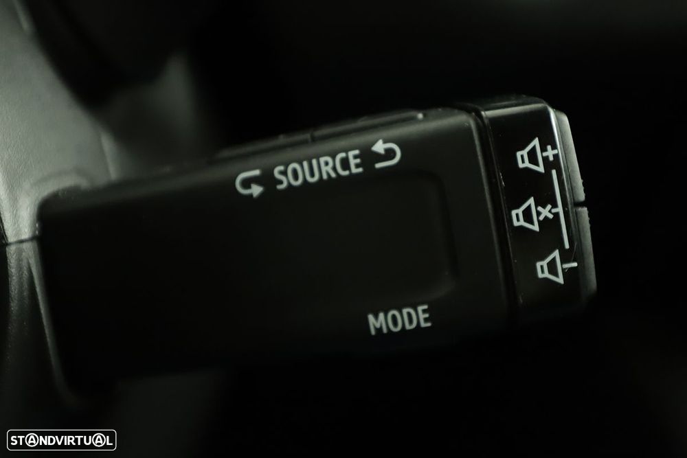 Renault Captur 1.0 TCe Techno Bi-Fuel - 19