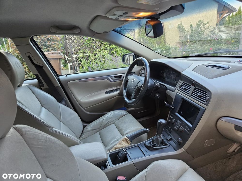 Volvo V70 2.3 T-5 - 7