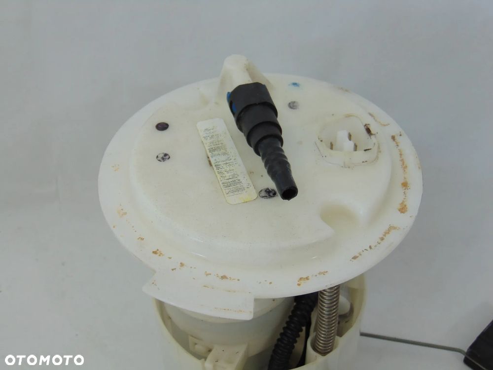 Pompa paliwa 05105075AC Jeep Patriot Compas Dodge Caiber 2.0 2.4 - 10