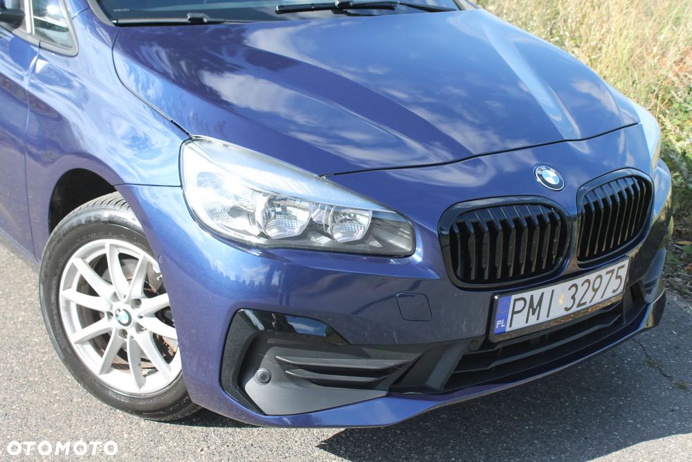 BMW Seria 2 216d - 7