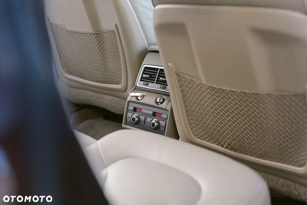 Audi Q7 3.0 TDI DPF clean diesel Quattro Tiptronic - 19