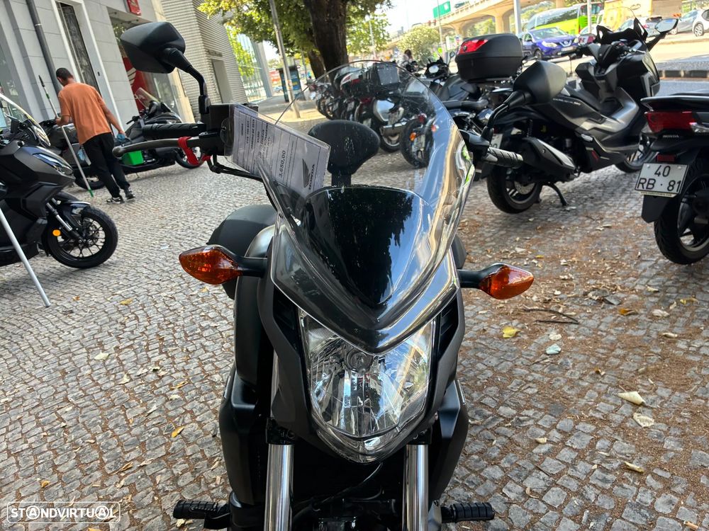 Honda CTX 700 IA - 9
