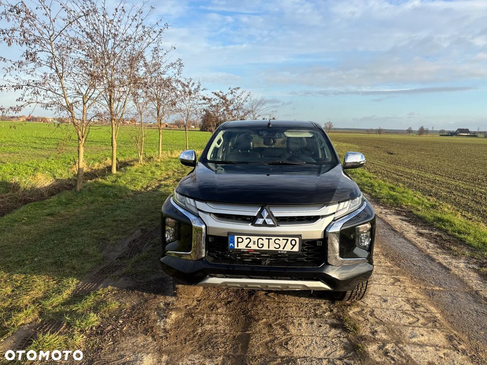 Mitsubishi L200 2.2 d DC Instyle Plus - 2