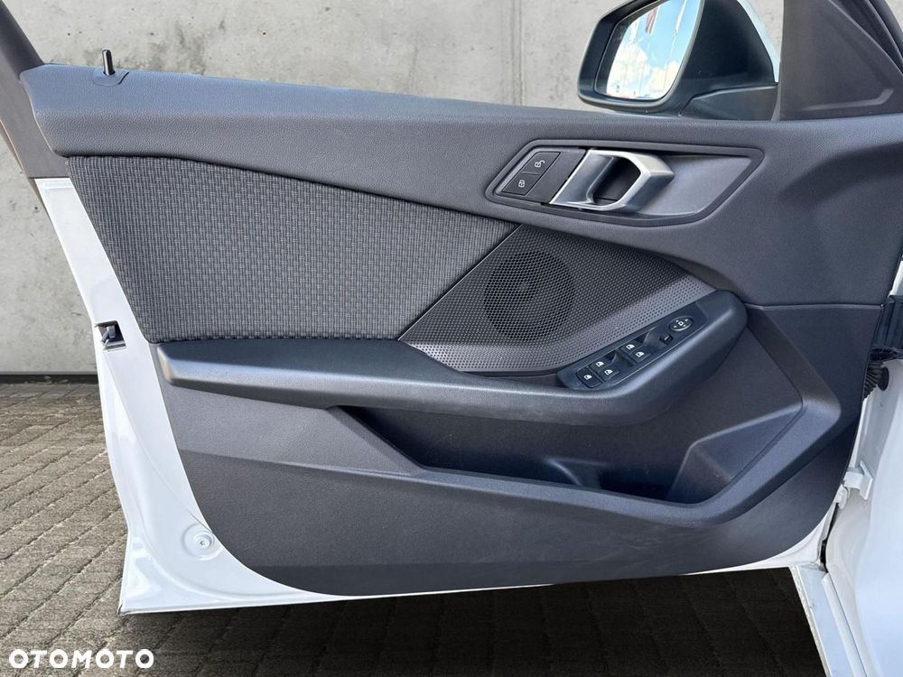 BMW Seria 1 118i Advantage - 18