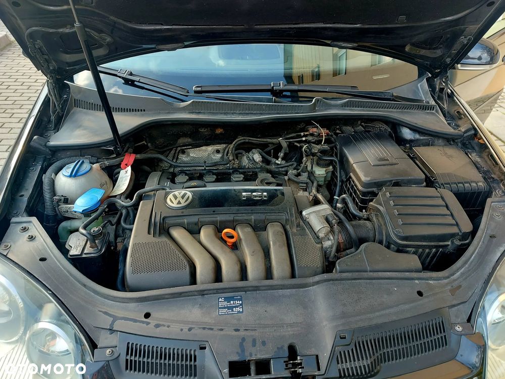 Volkswagen Golf 2.0 FSI Comfortline - 13
