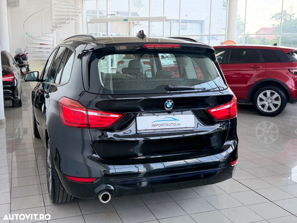BMW Seria 2 216i Sport Line - 12