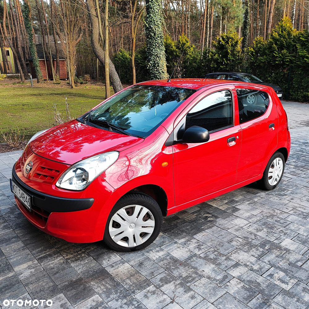 Nissan Pixo - 1